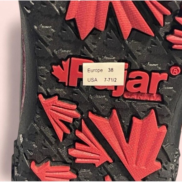 Pajar Black NWT Canada Women Boots Size 7.5 Red Laces Waterproof Faux Fur #snow - Picture 4 of 4